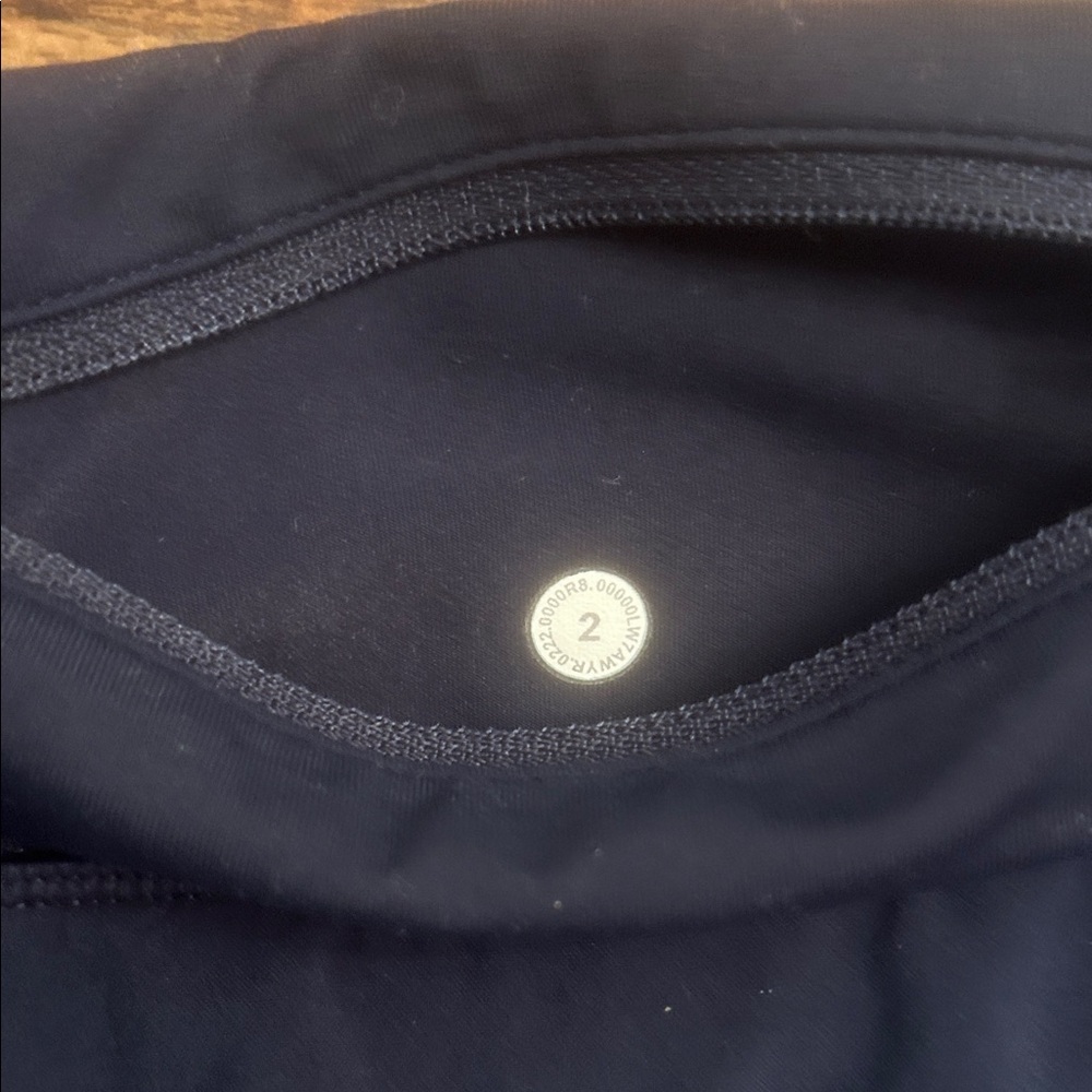 lululemon navy blue Athletic Run Shorts - Picture 4 of 4